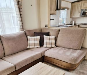 CARNABY HEMSLEY- click for photo gallery